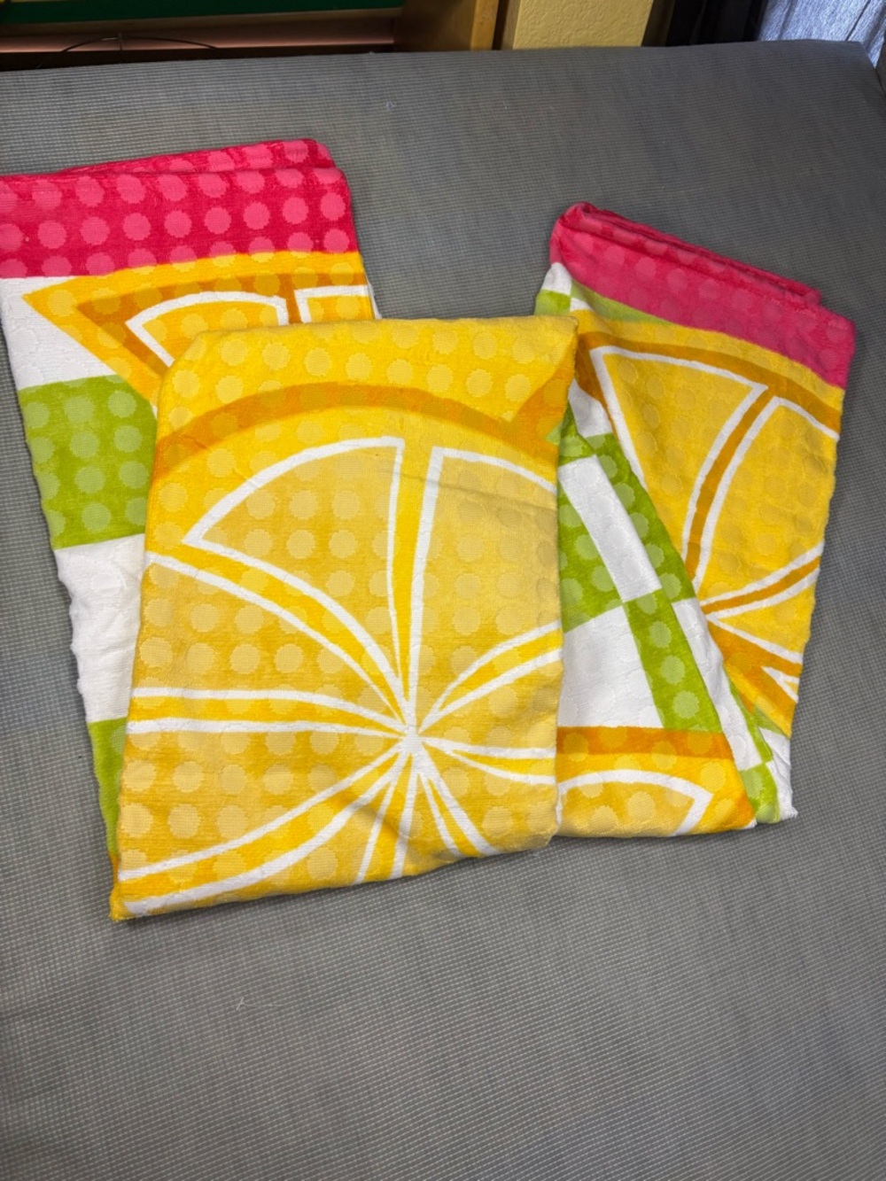 Better Homes And Gardens Bright Citrus Beach Towels - Yellow, Pink, Green, White - Picture 2 of 10
